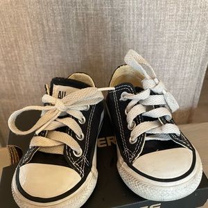 Black baby Converse